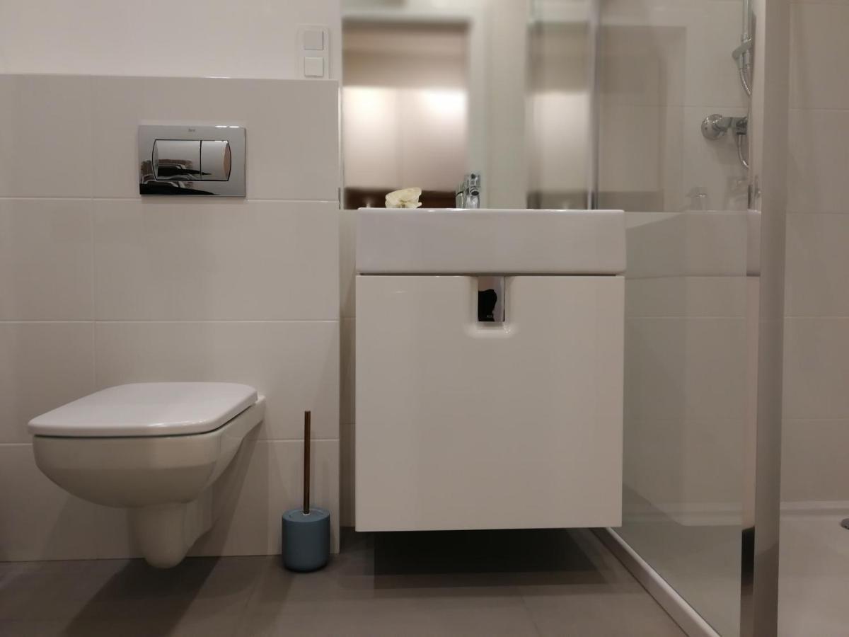 Warsaw To Be - Golden Apartment Екстер'єр фото